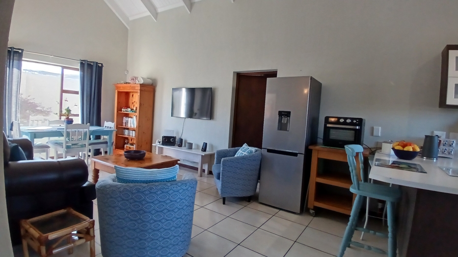 2 Bedroom Property for Sale in Sandbaai Western Cape